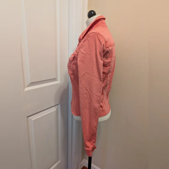 Kut From Kloth Kara Jean Denim Jacket - Picture 6 of 6